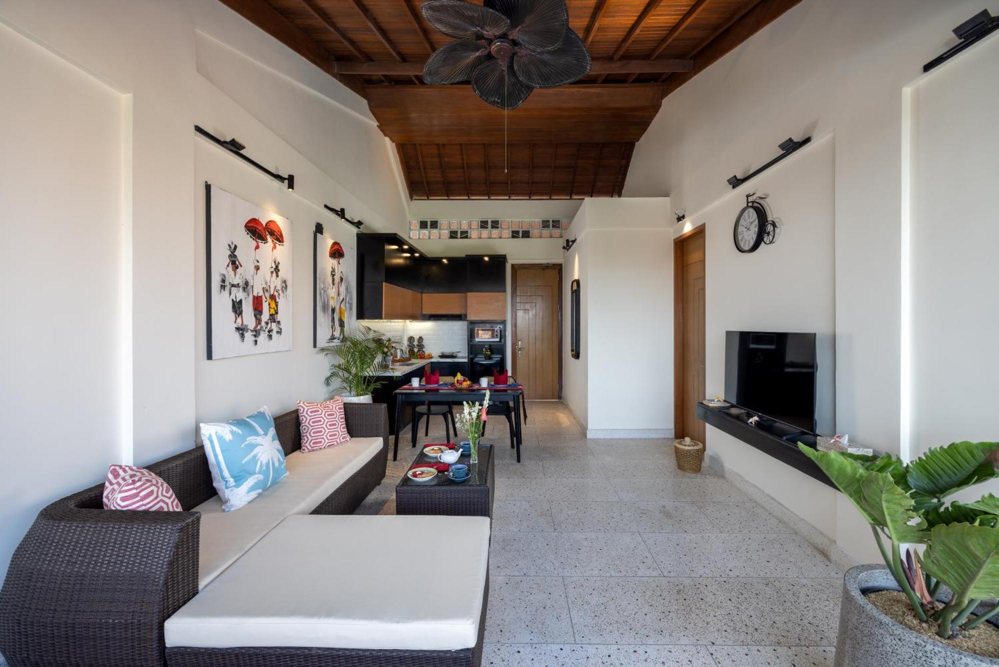 Mokko Suites Batubelig Canggu  Bagian luar foto
